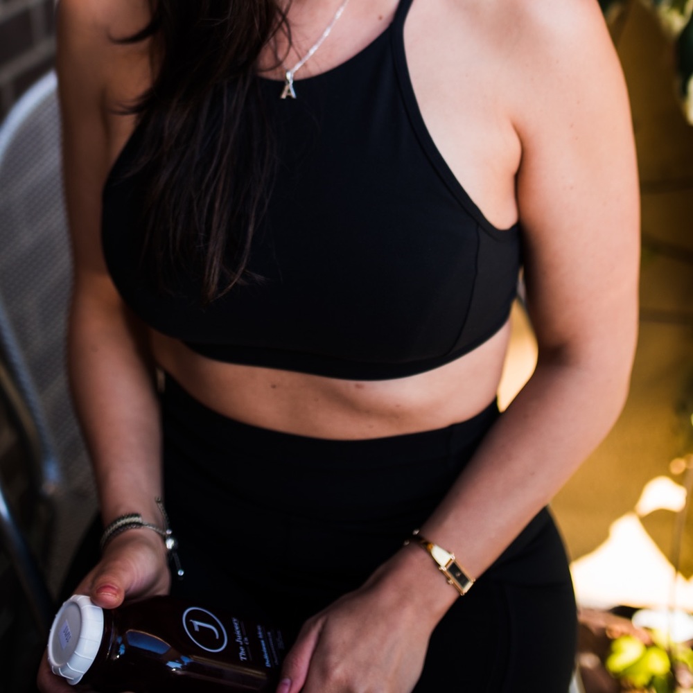 Lululemon sports bra